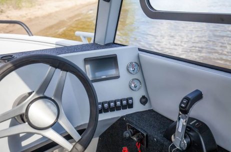 Интерьер Realcraft 700 Cabin (6)