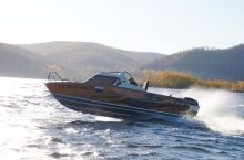 Моторная лодка Салют 585HT (32)