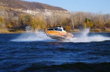 Моторная лодка Салют 585HT (34)