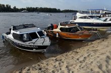 Моторная лодка Салют 585HT (21)