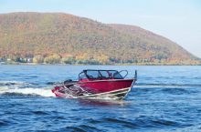 Фотография новой моторной лодки Салют 585 BR (96)