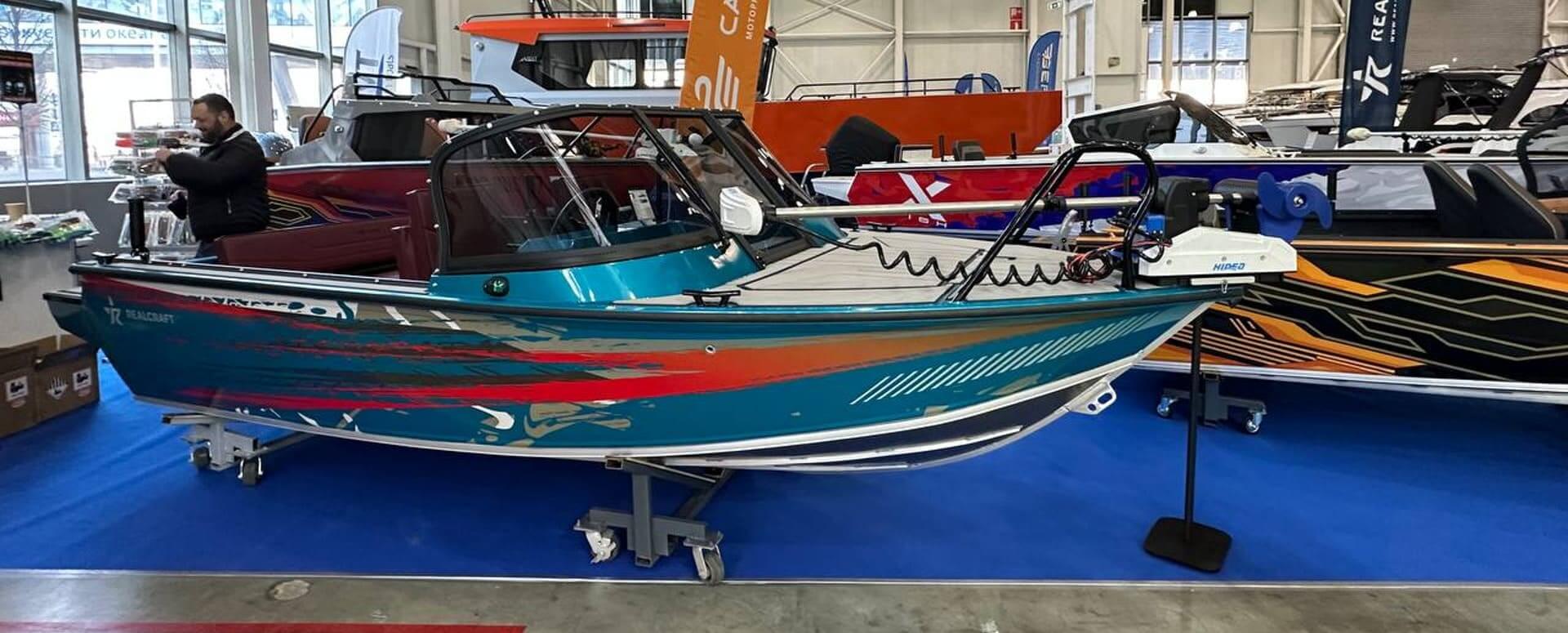 REALCRAFT 470 NS (BowDeck) Лодка 2025 года. Новый REALCRAFT 470 NS (BowRider) - Гармония инноваций, комфорта и мореходности!