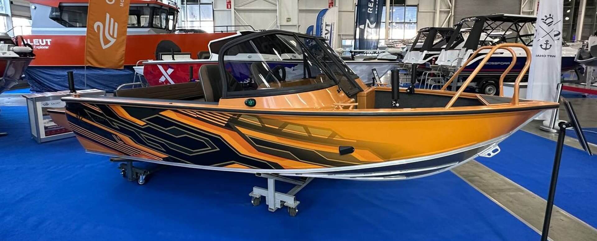 REALCRAFT 470 NS (BowRider) Катер Realcraft 470 NS BR (New Style) (9)